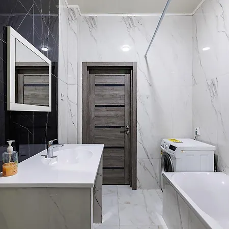 Apartment Vidfort леонтовича 2